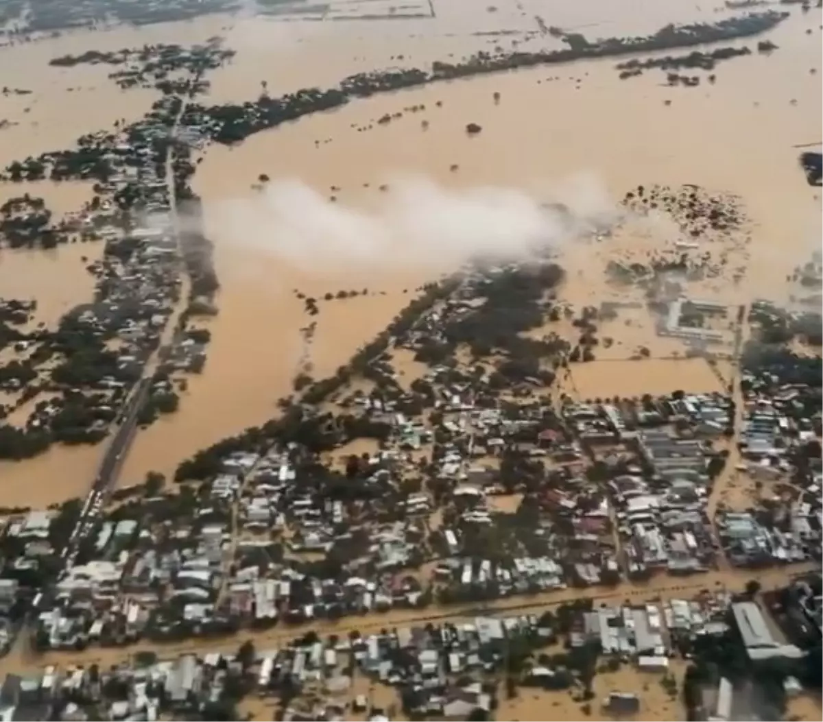 Vietnam\'da Sel Felaketi: 40 Ölü