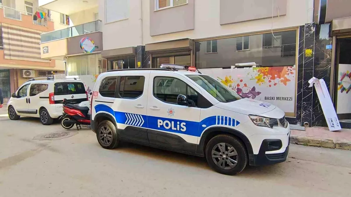 78 Yaşındaki Adam Evinde Ölü Bulundu