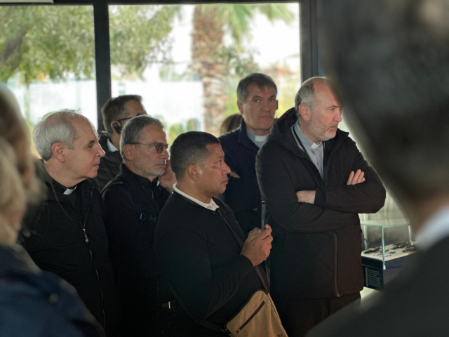 38 kişilik Vatikan heyeti, Papa'nın ziyareti öncesi İznik'e geldi 38 kişilik Vatikan heyeti, Papa'nın ziyareti öncesi İznik'e geldi