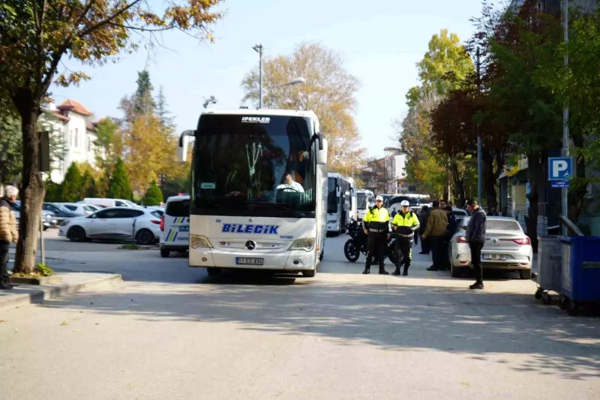 Bilecik\'te Umre Uğurlama Trafik Kavgası