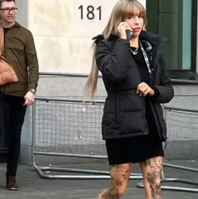 Cezaevinde skandal! Kadın gardiyan, mescitte mahkum ile yakalandı