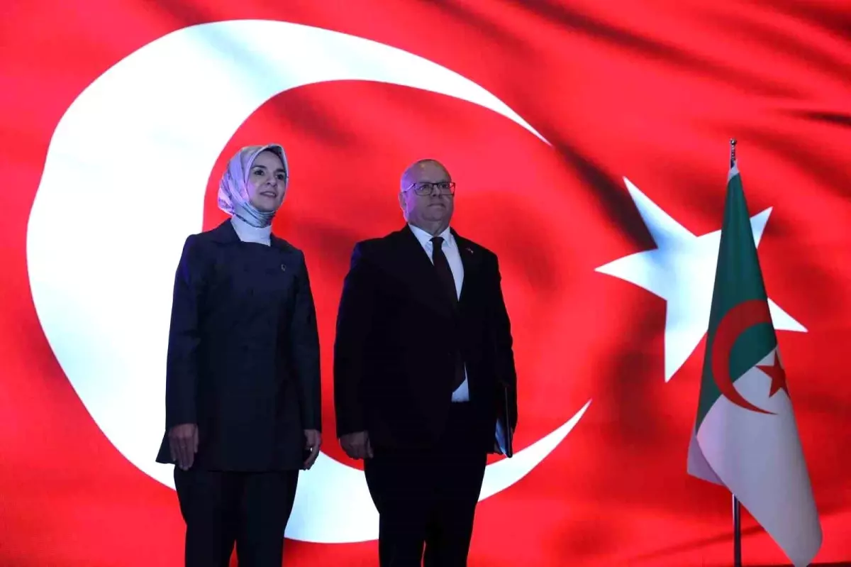 Cezayir\'in Bağımsızlık Günü Ankara\'da Kutlandı