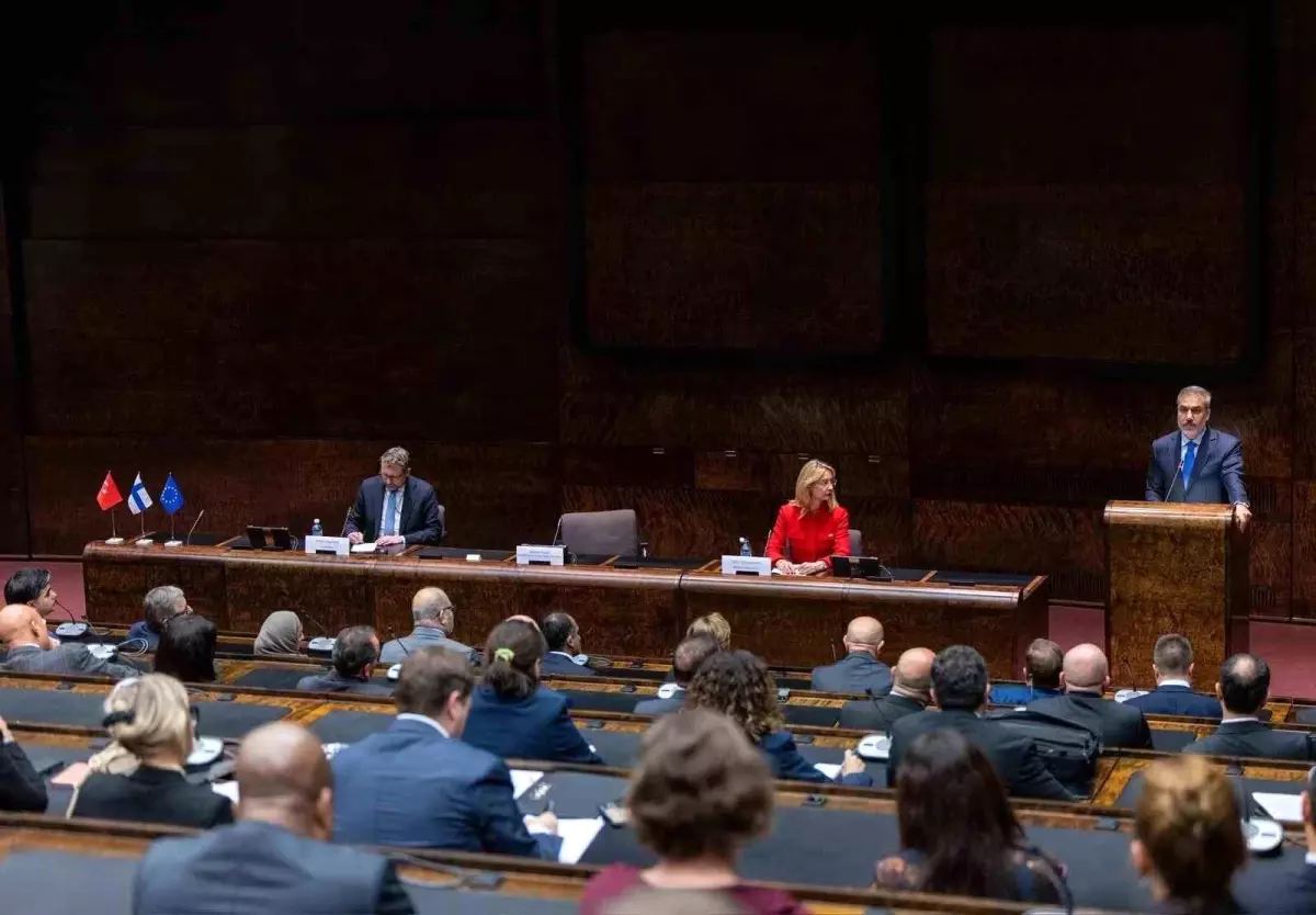 Hakan Fidan\'dan Finlandiya\'da Önemli Konuşma