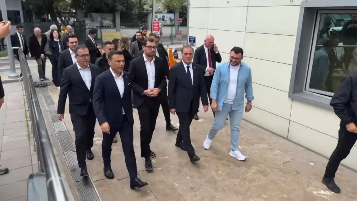 Ekrem İmamoğlu\'nun babası ve oğlu ifade veriyor