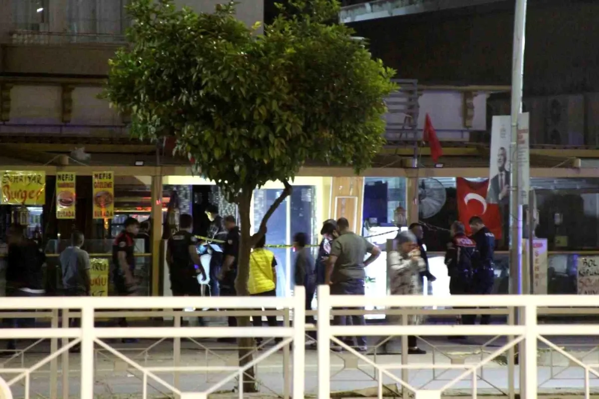 Kendisinden para isteyen akrabasını vurdu