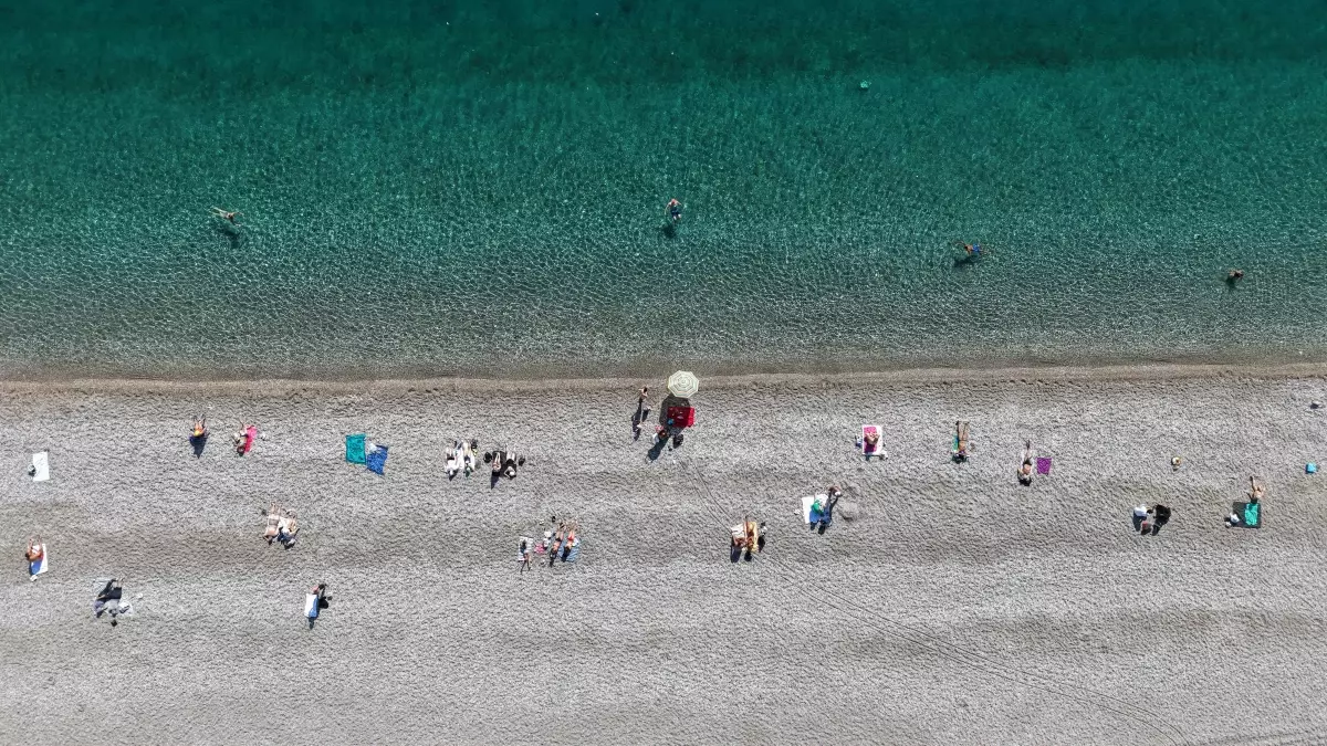 Antalya\'da Kasım’da Yazdan Kalma Günler