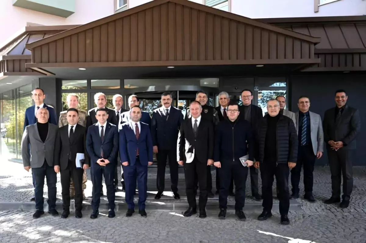 Palandöken Kış Turizmi ve Güvenlik Ön Toplantısı Yapıldı