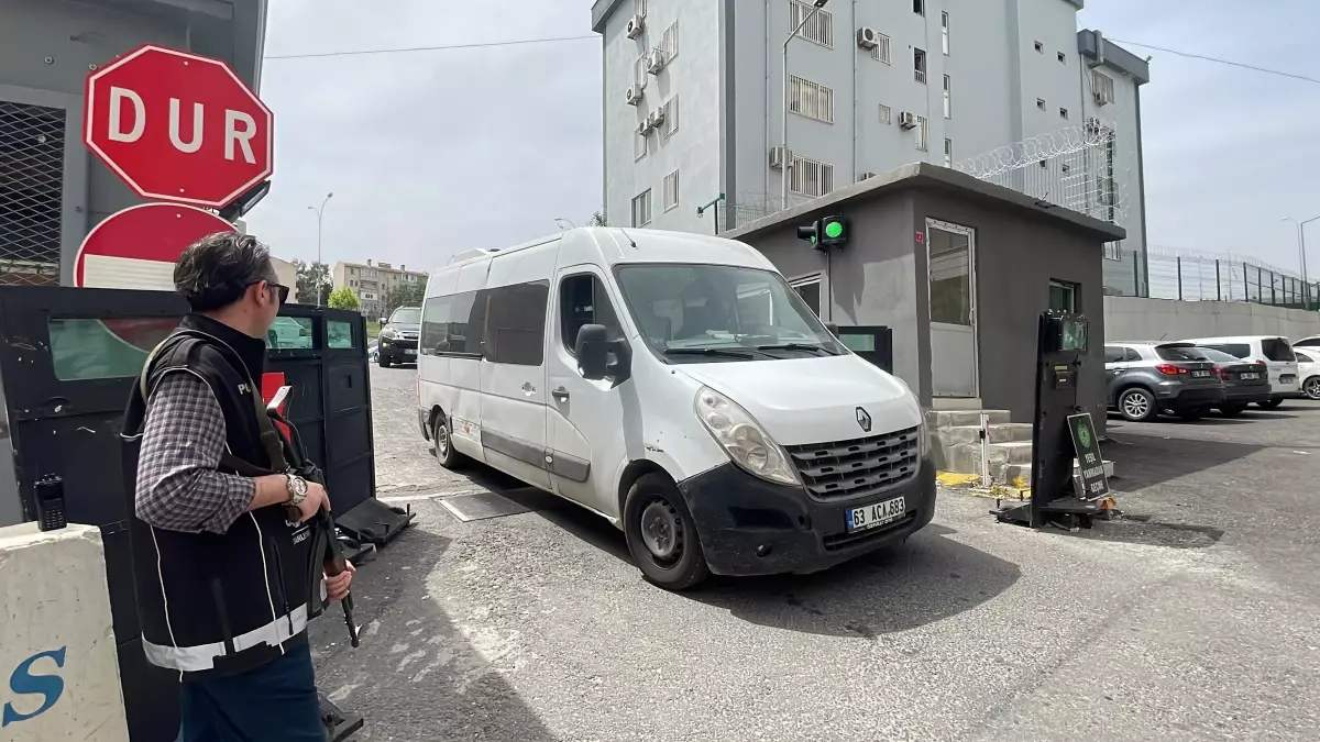 DEAŞ\'a Operasyon: 11 Gözaltı