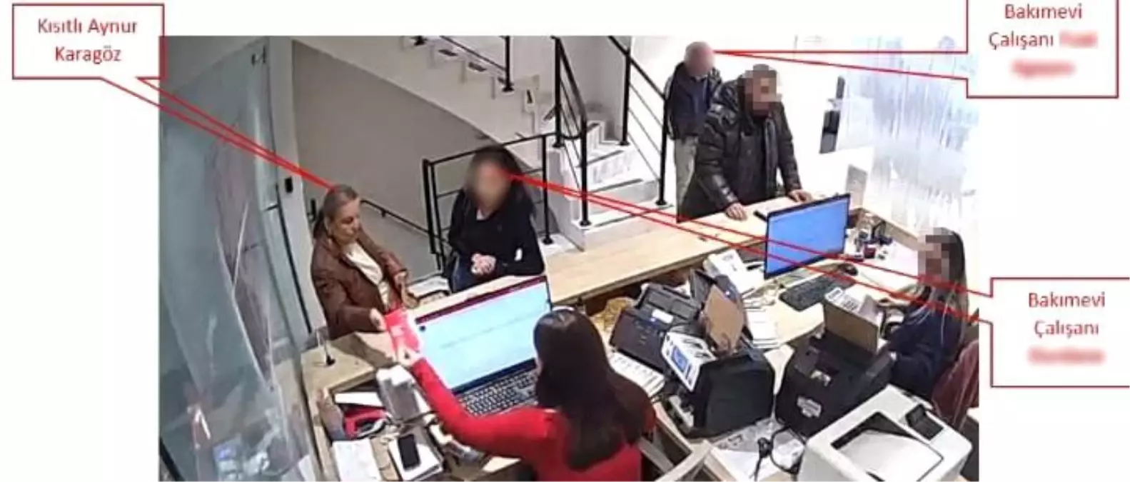 Doktordan 79 yaşındaki kadına korkunç tuzak! Bakımevinden valiz dolusu para çıktı