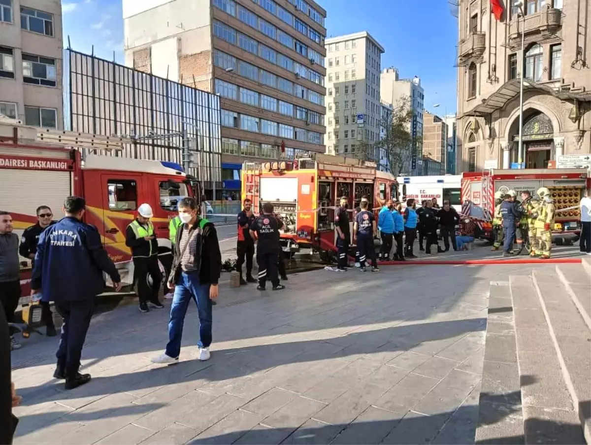 Üniversitede Duman Alarmı