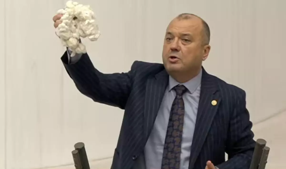 TBMM\'de Vakıflar Kanunu Görüşmesi