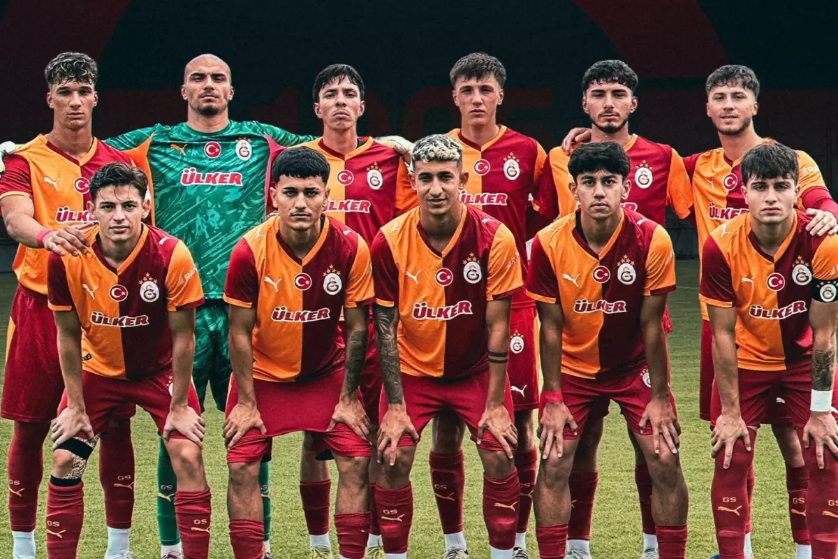 UEFA Gençlik Ligi\'nde Galatasaray U19, Ajax U19\'a farklı kaybetti