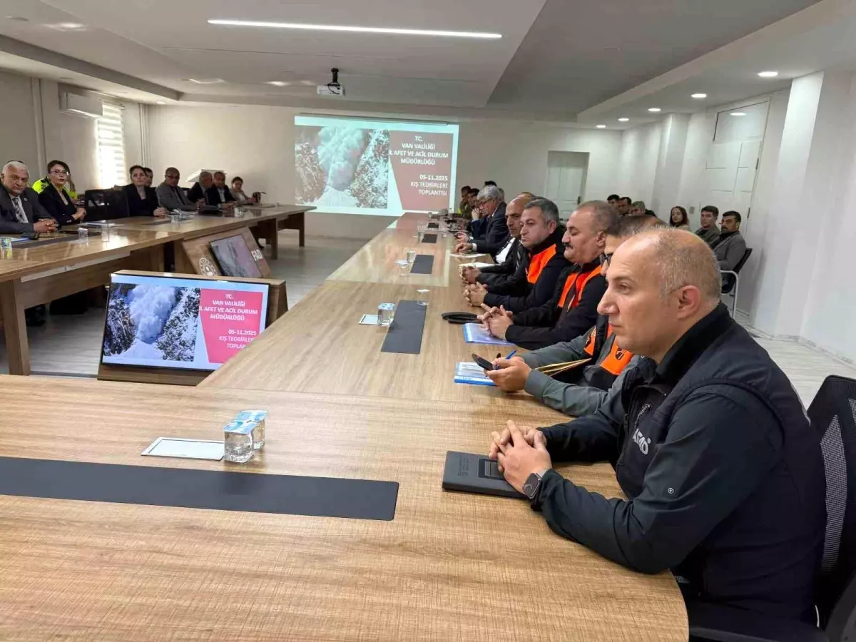 Van\'da Kış İçin Trafik Tedbirleri Toplantısı