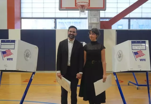 Zohran Mamdani kimdir? New York'un ilk Müslüman belediye başkanının bilinmeyenleri