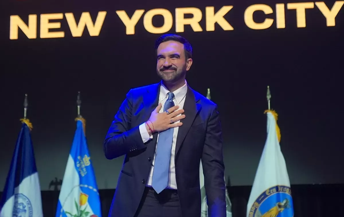 Zohran Mamdani kimdir? New York\'un ilk Müslüman belediye başkanının bilinmeyenleri