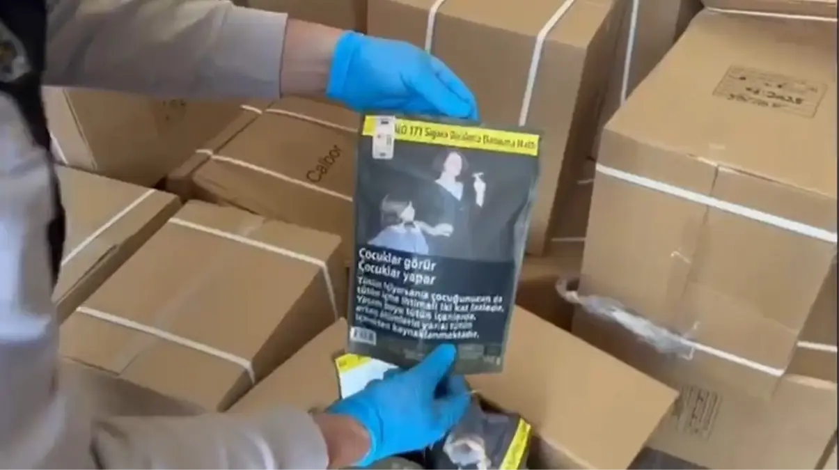 Eskişehir\'de 7,5 Milyonluk Kaçak Tütün ve Makaron Ele Geçirildi