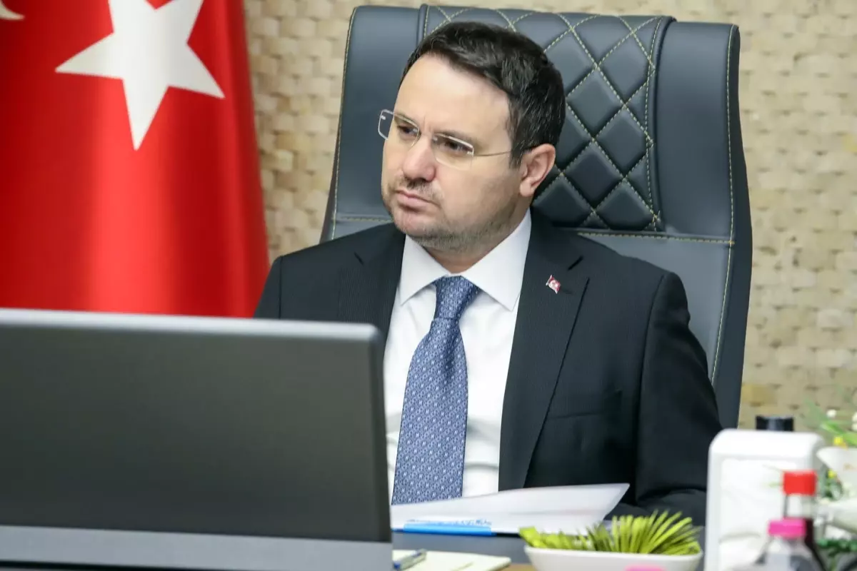 Akın Gürlek'ten Özgür Özel'e 500 bin liralık tazminat davası