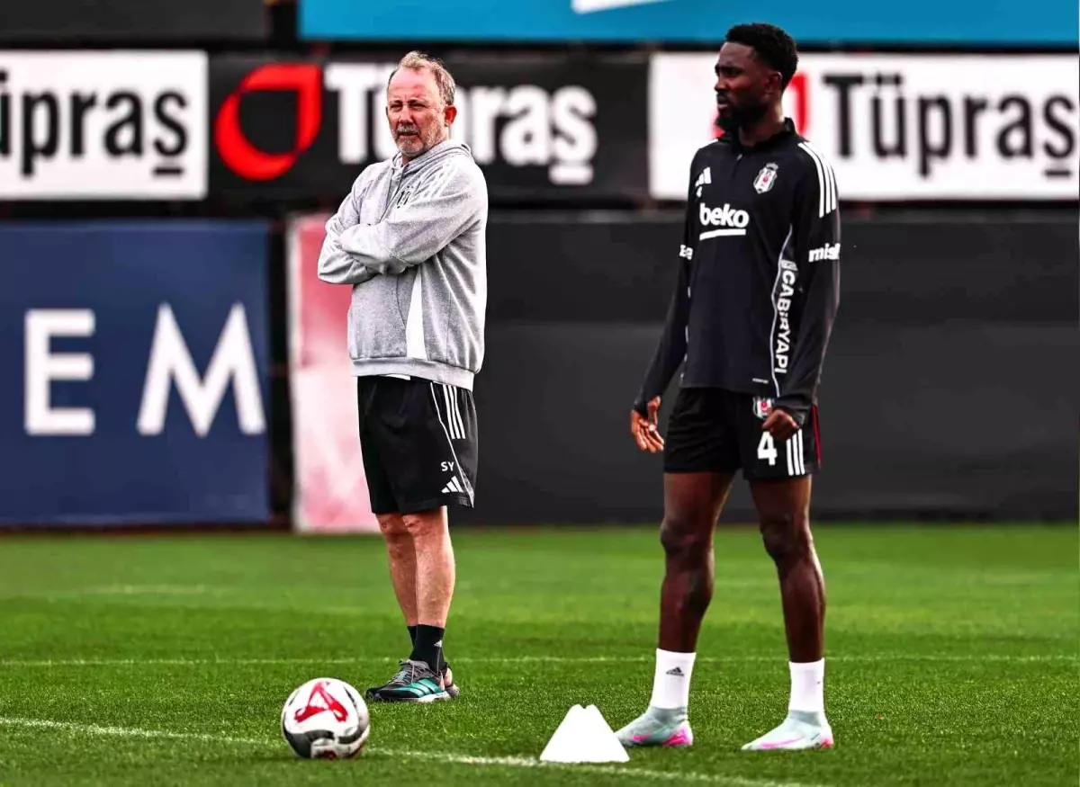 Beşiktaş, Antalyaspor Maçına Hazırlanıyor