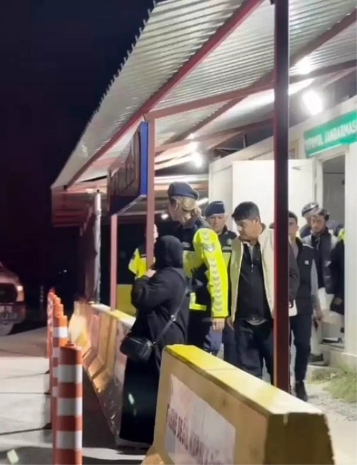 Aydın\'da 9 Düzensiz Göçmen Yakalandı