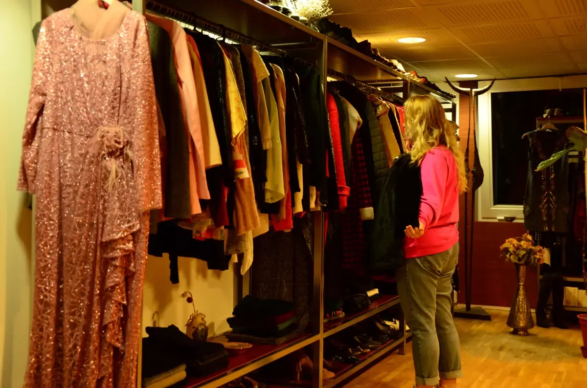 Anadolu Üniversitesi\'nde Öğrenci Butiği Açıldı