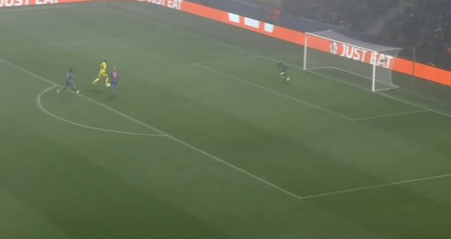 En-Neysri, Viktoria Plzen maçında mutlak fırsattan yararlanamadı