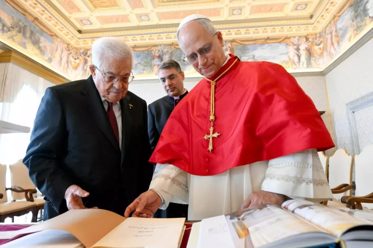 Abbas ve Papa\'nın Görüşmesi