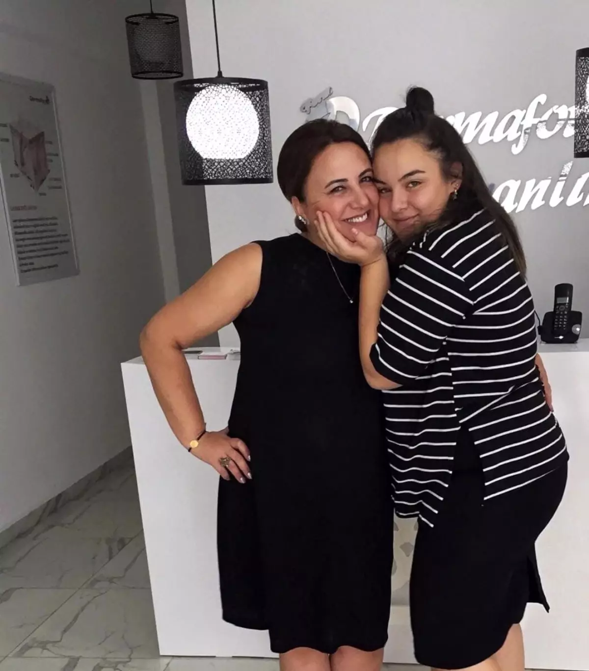 Sevgilisi annesini öldürmüştü! Genç kıza bıçakla tehditten hapis cezası