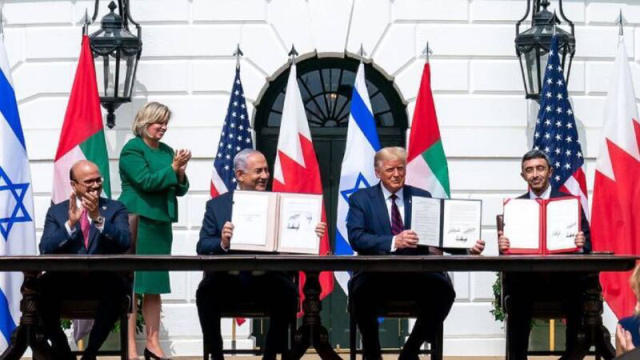 İbrahim Anlaşmaları'na bir ülke daha katıldı! Tüm oklar Kazakistan ya da Azerbaycan'ı gösteriyor İbrahim Anlaşmaları'na bir ülke daha katıldı! Tüm oklar Kazakistan ya da Azerbaycan'ı gösteriyor