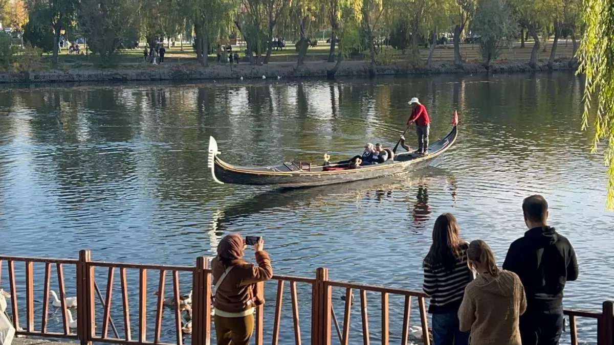 Kapadokya\'da Gondol Turlarına Yoğun İlgi
