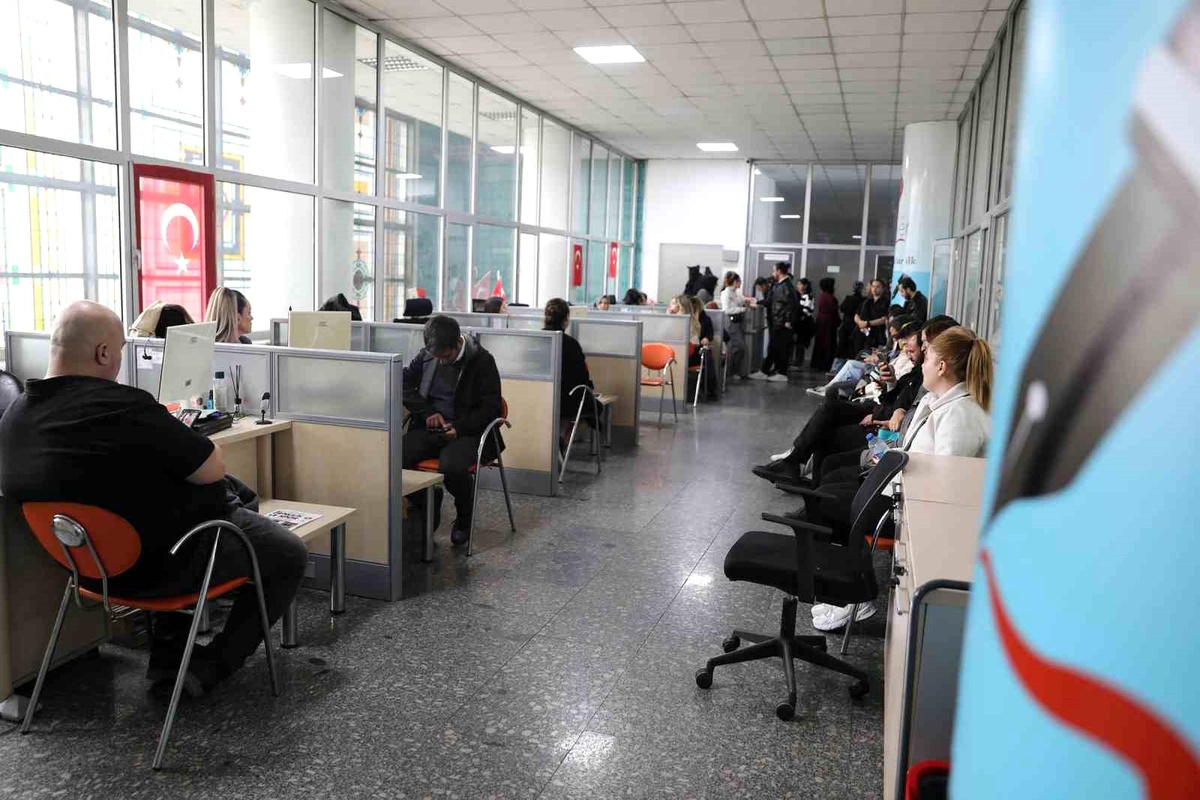 Keçiören Belediyesi Kariyer Ofisi ile 495 Kişiyi İşe Yerleştirdi