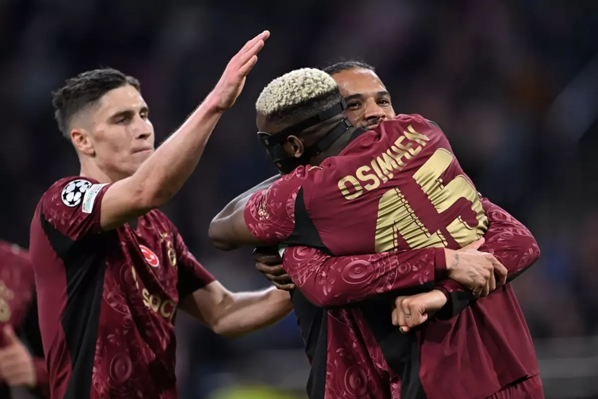 Manşetler alev alev! Bütün ülke Galatasaray\'ı konuşuyor