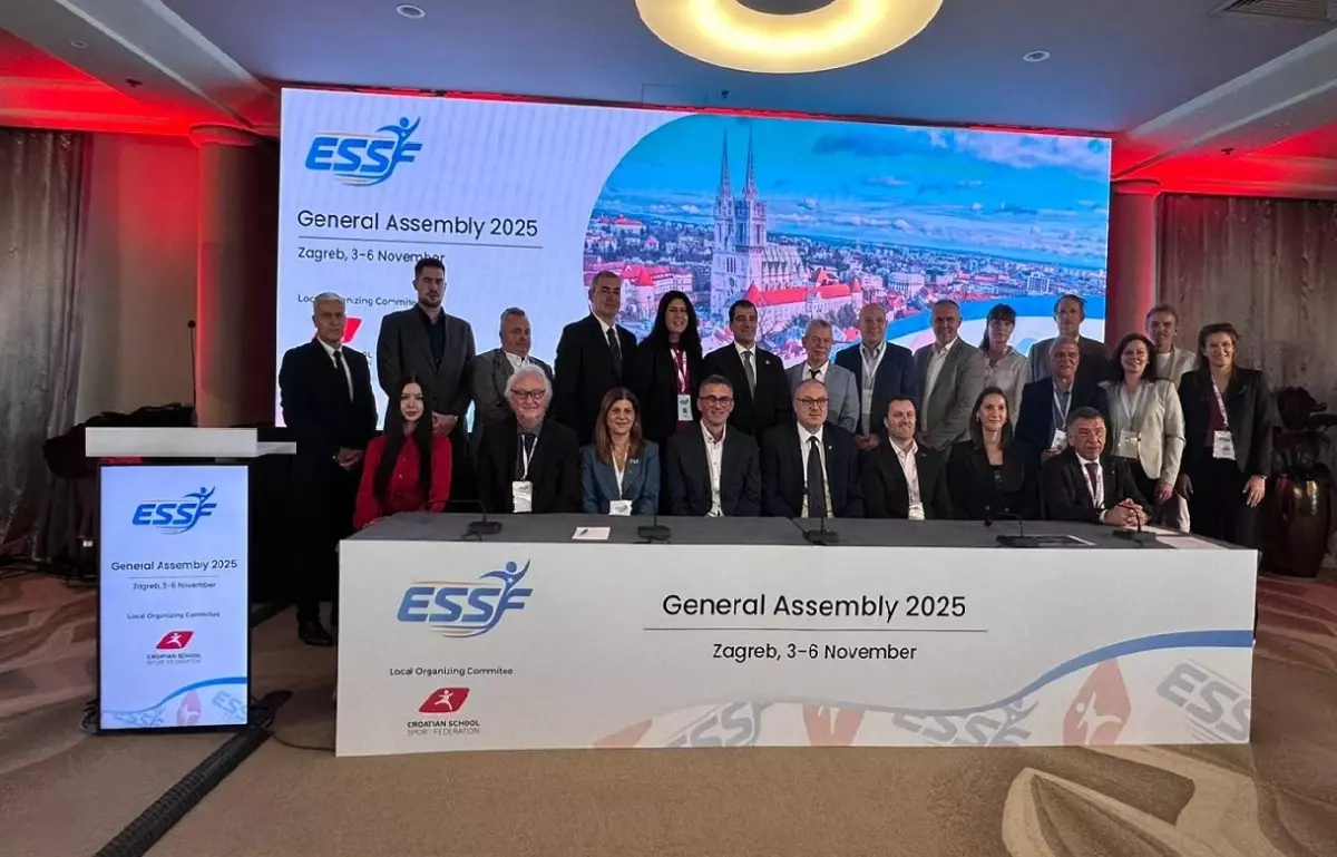 İlhan Demir Avrupa Okul Sporları Federasyonu\'na Seçildi