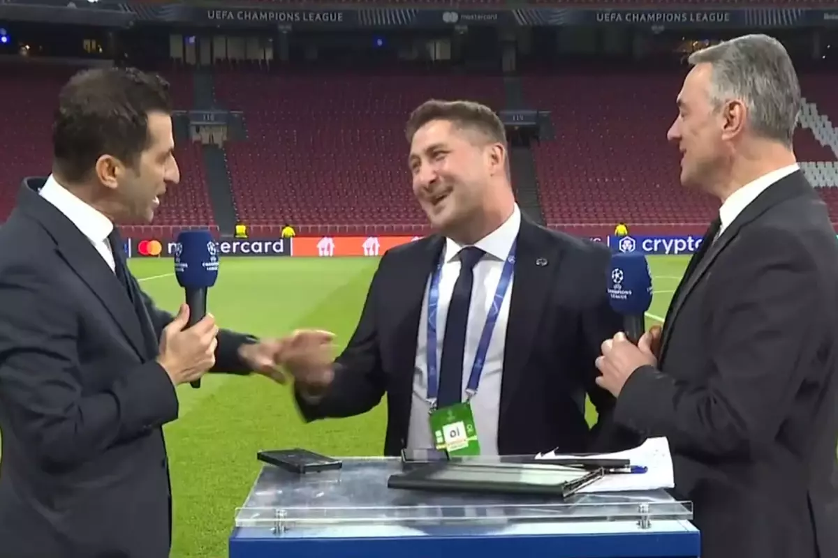 Sabri Sarıoğlu\'ndan maç sonuna damga vuran hareket 