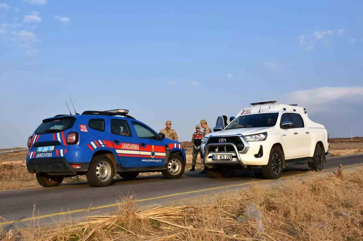 Siverek\'te Yol Kenarında Erkek Cesedi Bulundu