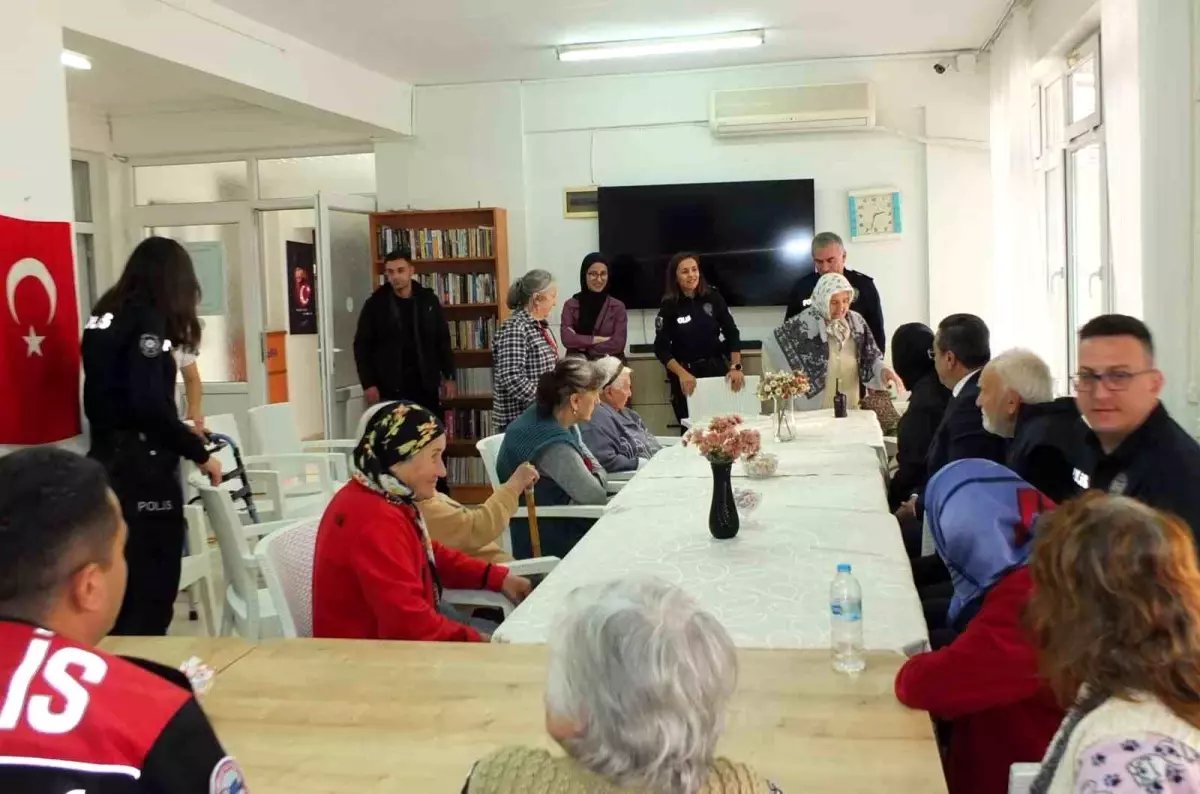 Burhaniye\'de Huzurevi Ziyareti