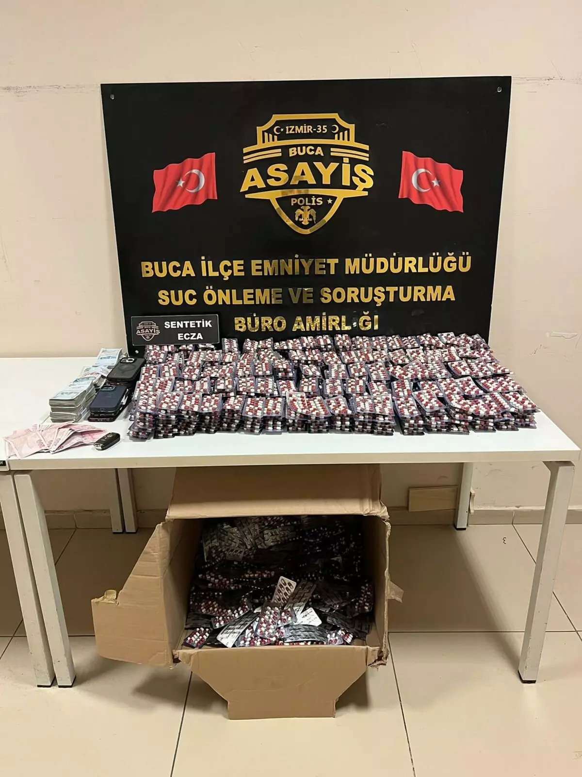 Uyuşturucu Operasyonu: 14 Bin Hap Ele Geçirildi