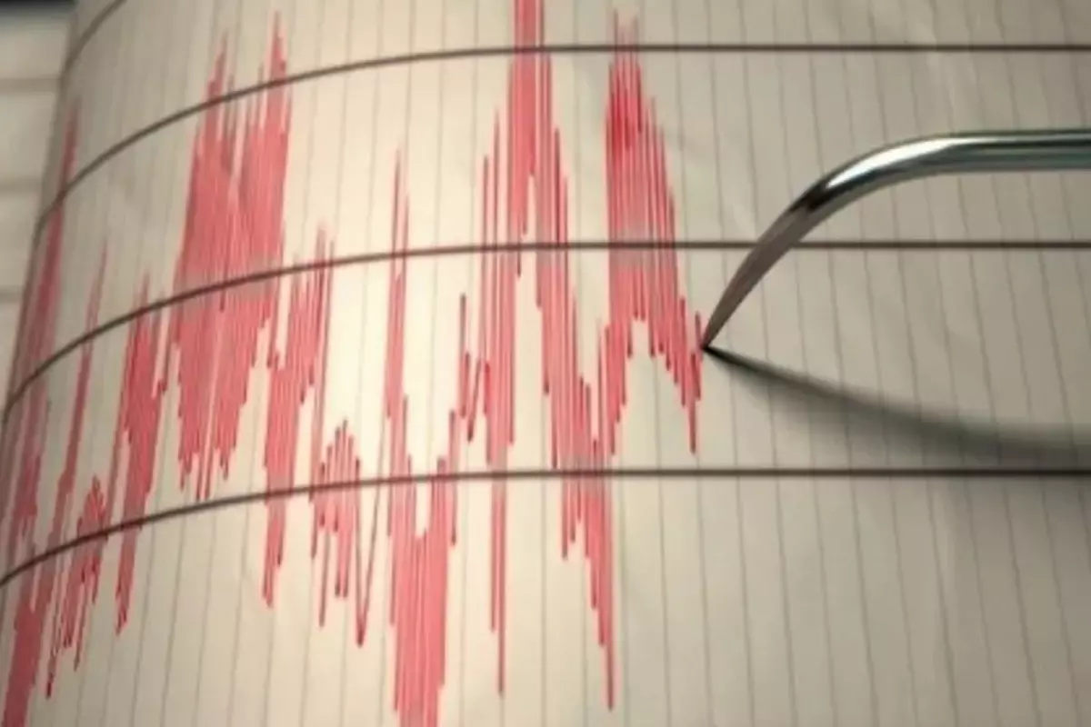Sındırgı\'da 4,2 büyüklüğünde deprem