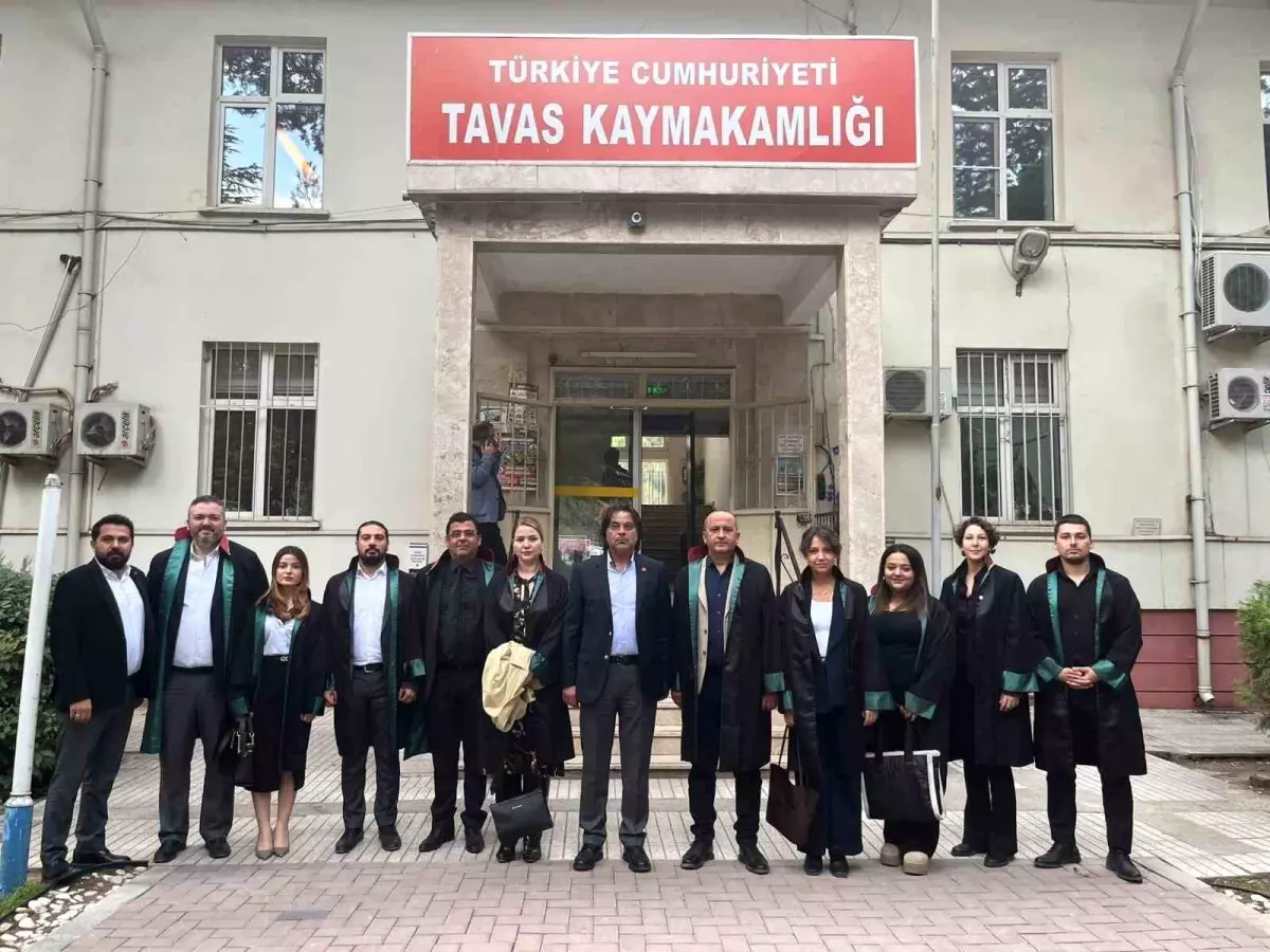 CHP\'den Tavas Belediye Başkanı\'na Yapılan Hakaretler İçin Suç Duyurusu