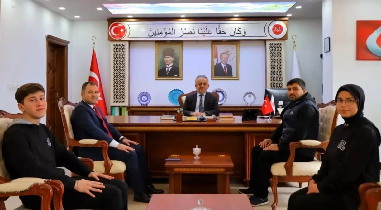 Bayburt Lisesi\'nden Filistin\'e Yardım