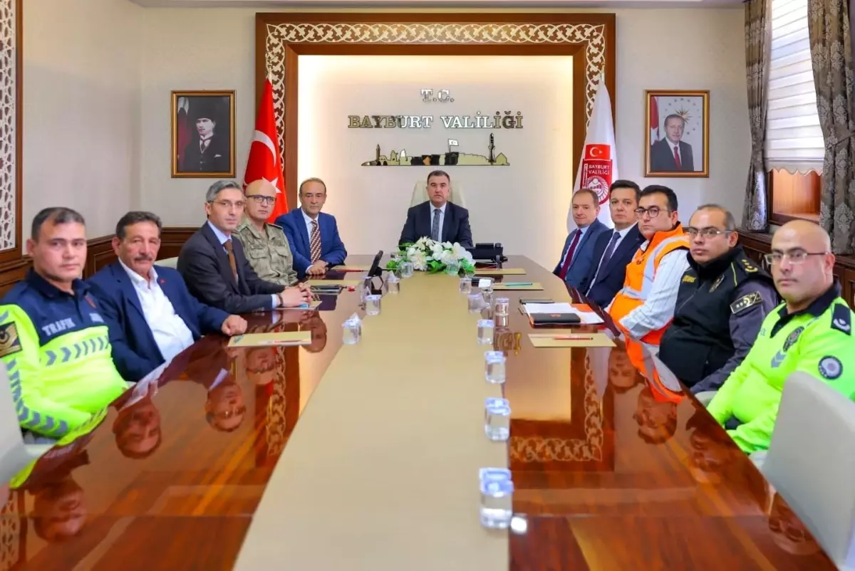Bayburt\'ta Trafik Güvenliği Toplantısı
