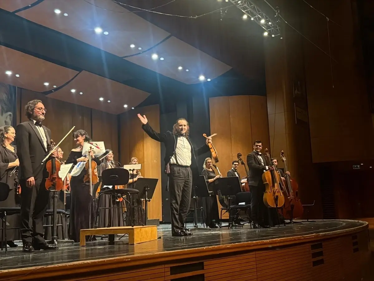 BBDSO\'dan Atatürk\'ü Anma Konseri