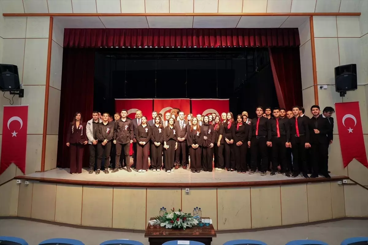 Bitlis\'te Atatürk Anma Programı