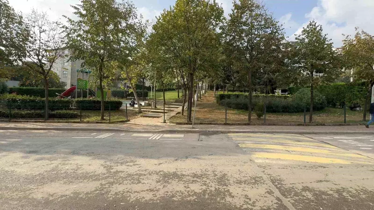 Gebze\'de Çöp Kamyonunun Çarptığı Belediye İşçisi Hayatını Kaybetti