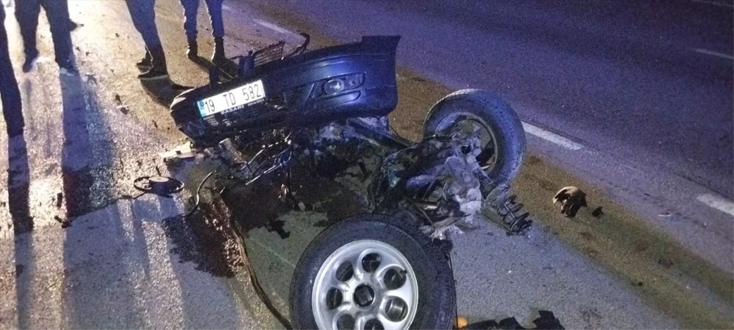 Sungurlu\'da Trafik Kazası: Sürücü Yaralandı