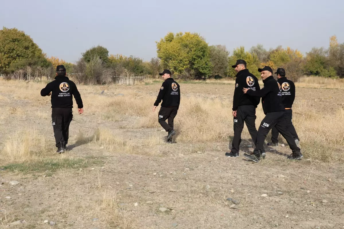 Elazığ\'da Kayıp Çocuk İçin Arama Çalışmaları Sürüyor