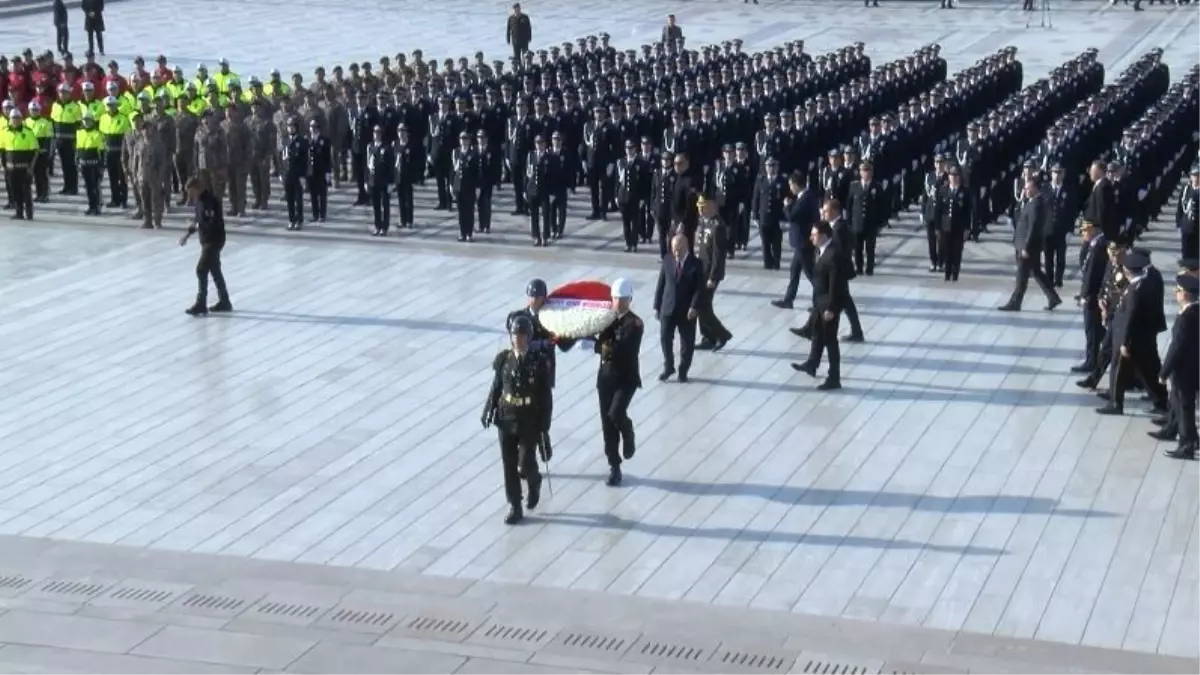Emniyet teşkilatı, Anıtkabir\'i ziyaret etti