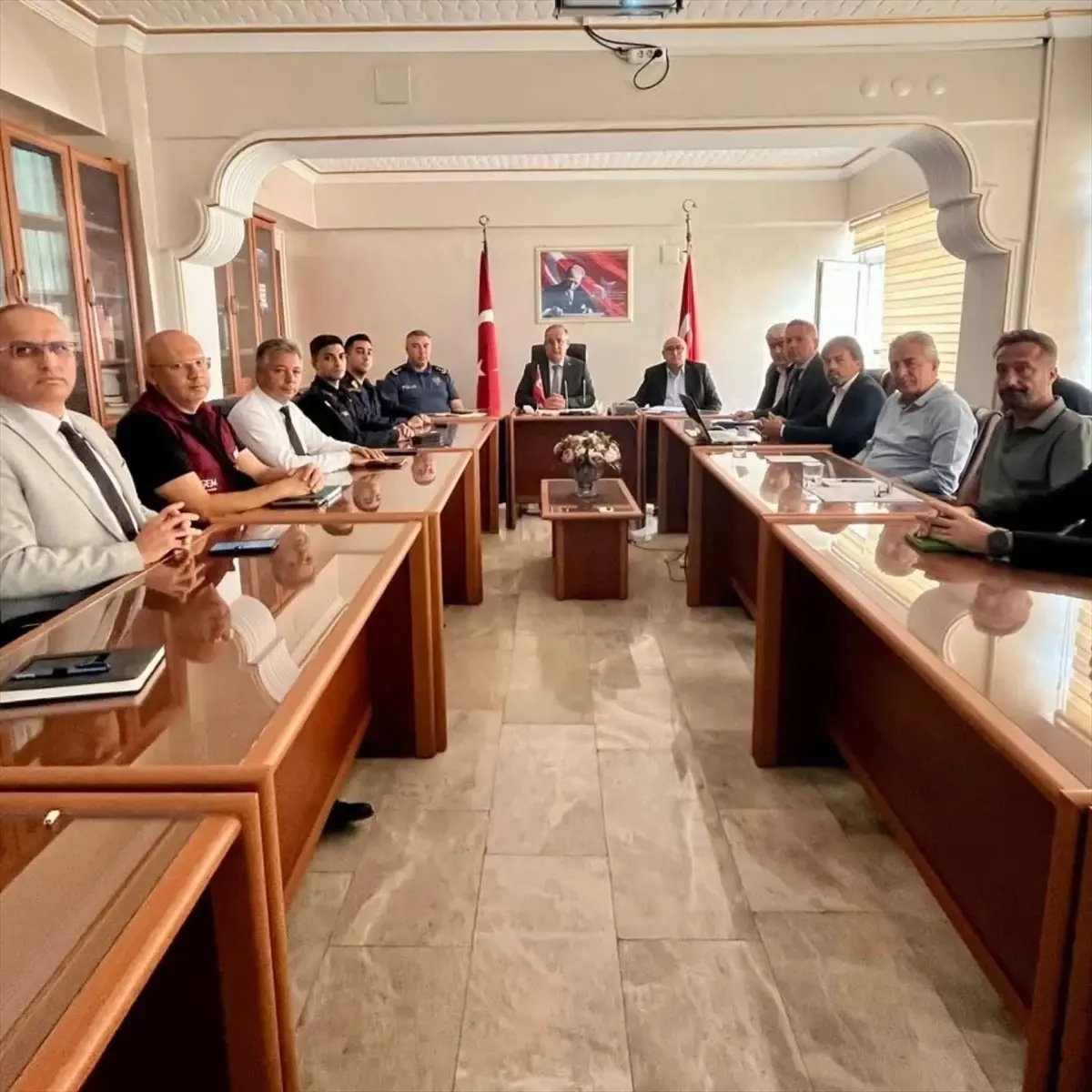 Sahipsiz Köpekler İçin Toplantı