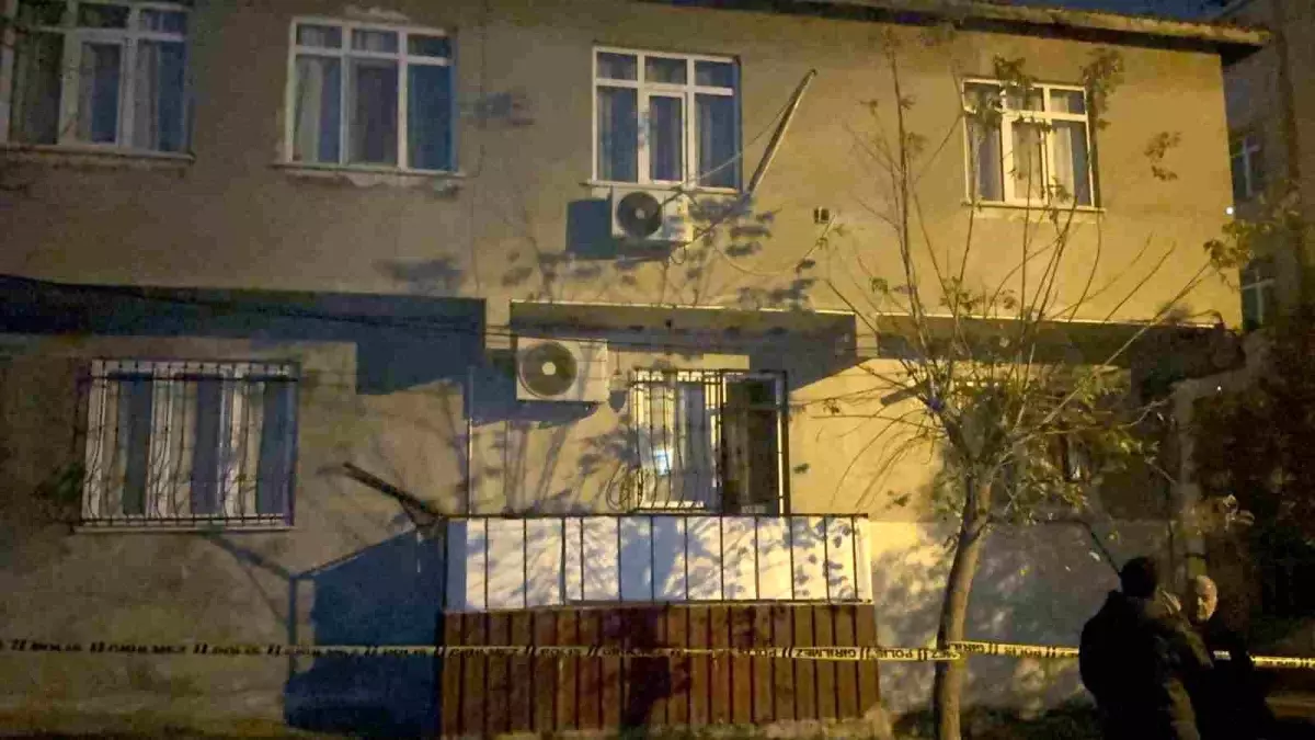 Gebze\'de Bina Tahliye Edildi