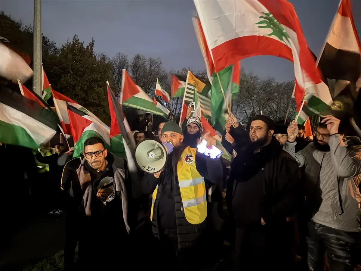 Birmingham\'da Filistin için Protesto