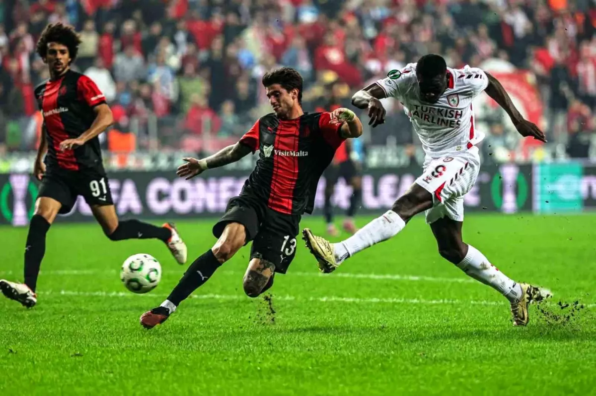 Samsunspor Liderliğe Yükseldi